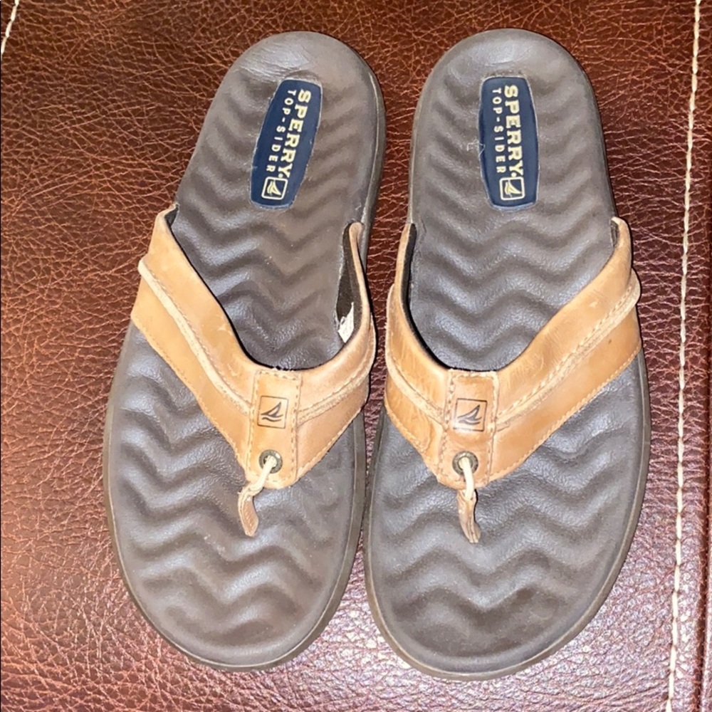 Men’s Sperry flops
